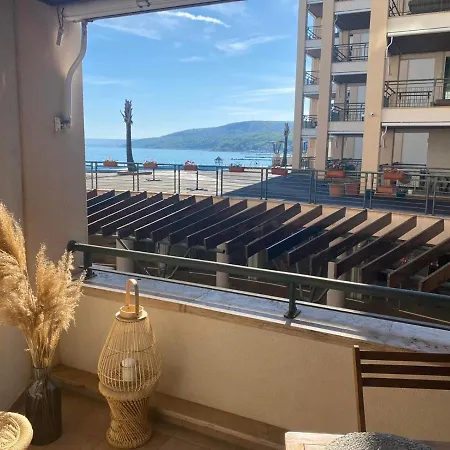Apartament Marina
